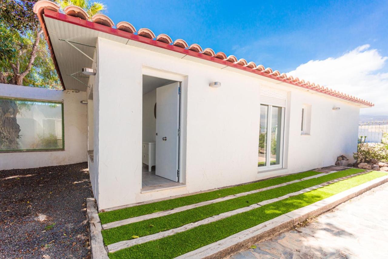 Alamos Park-Stunning Villa In Huge Private Grounds San Miguel de Abona Luaran gambar